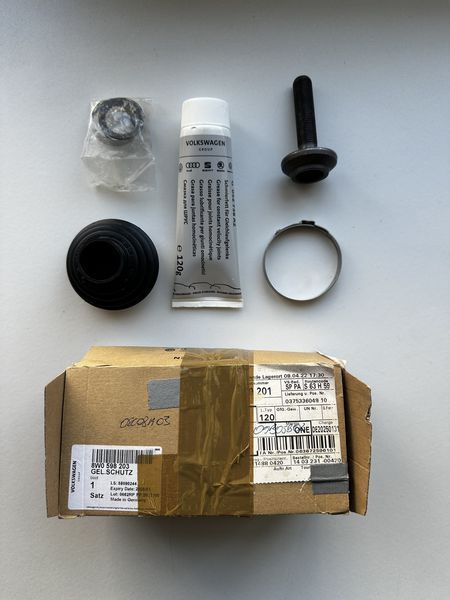 Пильник ШРУС Audi A4 B9 A5 ремкомплект 8W0598203 T035 фото