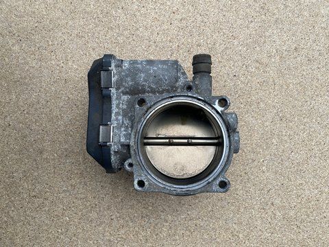 Дросельна заслінка bmw f10 f11 f01 e70 n55 3.0 бензин 7597871 B030 фото