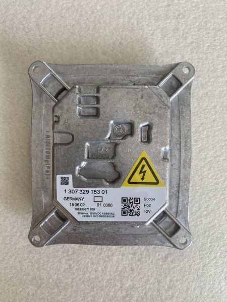 Блок розпалу ксенону фари Bmw Mini Audi Subaru Cadillac Jeep 130732915301 A008 фото