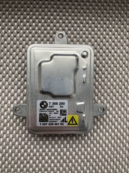 Блок розпалу ксенону bmw f30 f31 f32 f33 f34 f01 f02 f25 f26 f15 f16 e89 63117356250 7356250 J008 фото